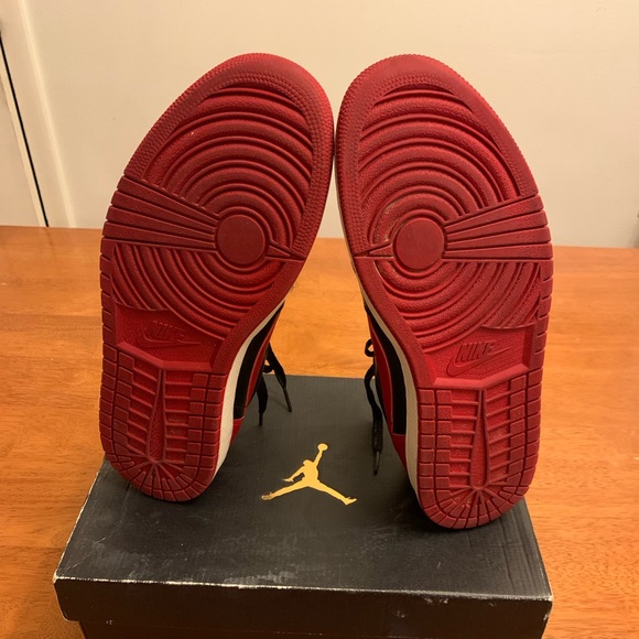 Jordan 1 low bred. 2015 - Picture 3 of 9